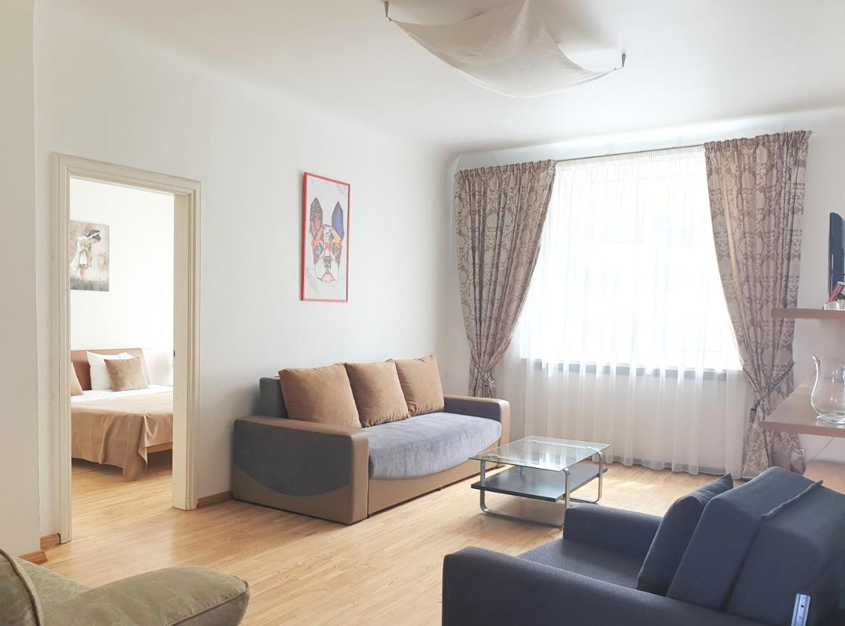 City Inn Riga Apartment, Town Hall View With Parking ภายนอก รูปภาพ